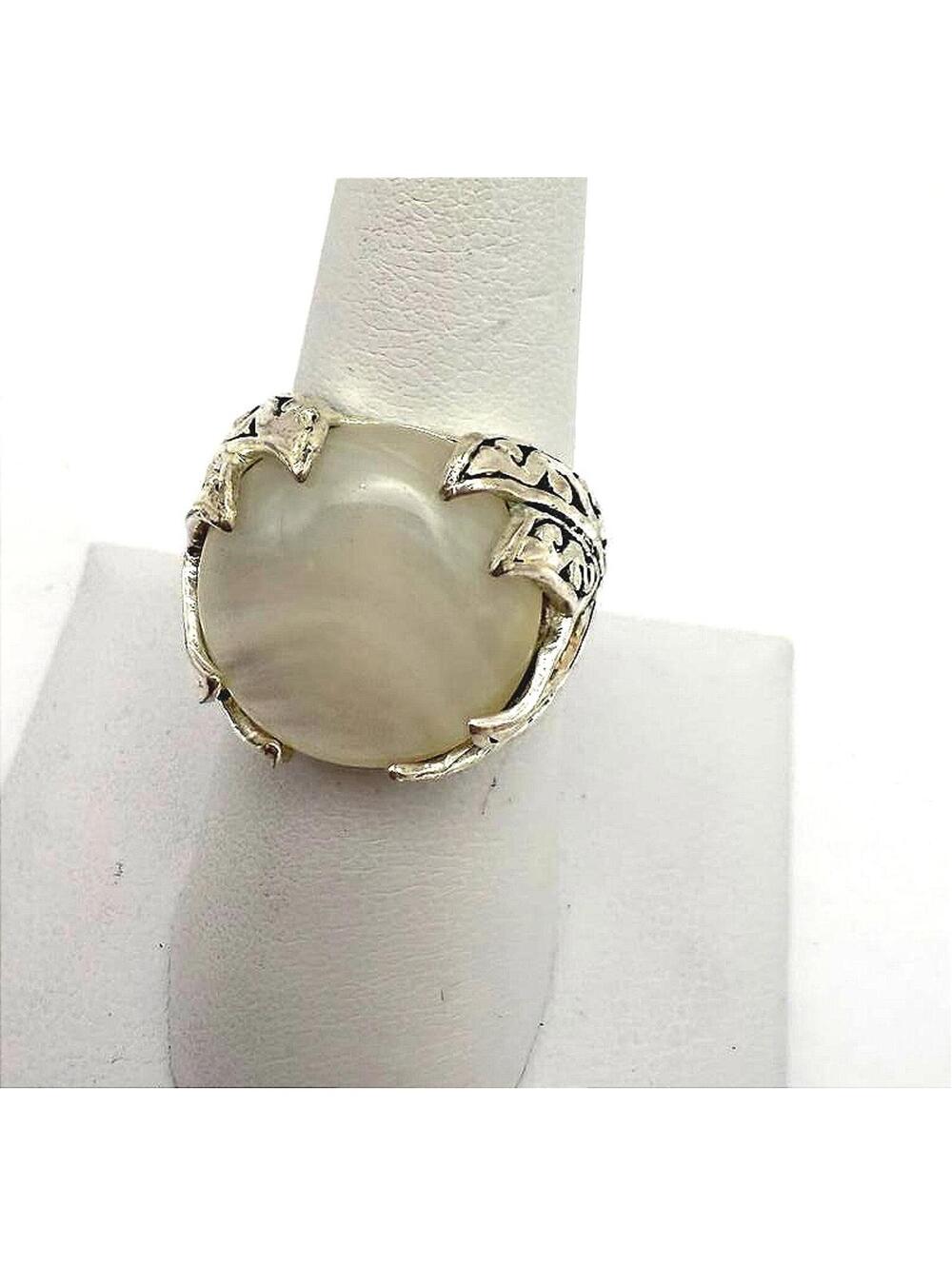 Silver Ring with White Stone and Intricate Engraved Design size 7